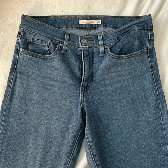 Levi’s 315 Shaping Bootcut - Picture 2 of 10